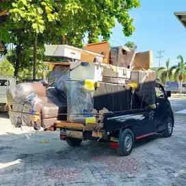 Mencari Supir merangkap Tukang Angkat dan Tukang Pasang