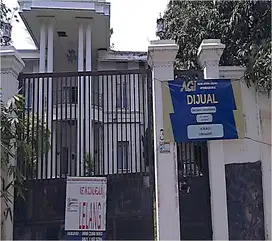 Rumah Siap Huni 735 m2 di Depok Nyaman Strategis