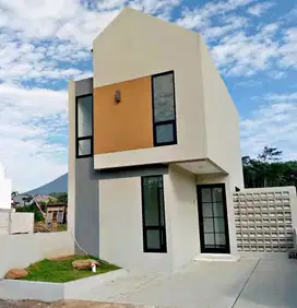 RUMAH 2 LANTAI MODERN MINIMALIS DI PANDANLANDUNG