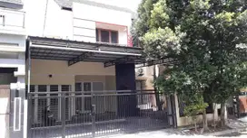 RUMAH LOKASI STRATEGIS DEKAT TOLL DI MELATI MAS VISTA JELUPANG SERPONG