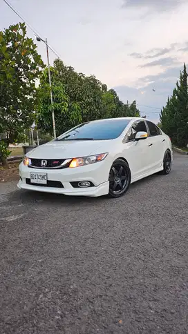 Honda Civic 2012 Bensin