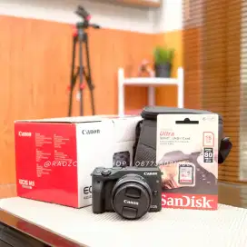 Canon EOS M3 Black Kit 15-45mm STM Ex Garansi Resmi Datascrip Istimewa