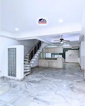 Rumah Green Garden siap huni, 2 lantai