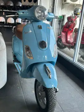 Vespa lx 150 injection ganteng total warna telor asin