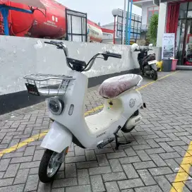 SEPEDA LISTRIK EXOTIC VELOCE V7