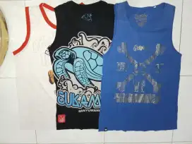 Kaos tanpa lengan