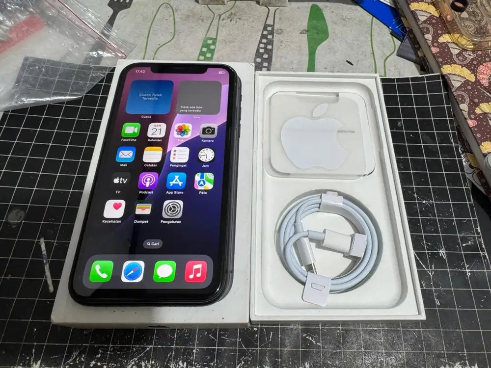 iphone 11 256gb ex ibox bli bli fullset