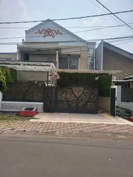 Rumah Bagus 2 Lantai Siap Huni dibelakang Arion Mall Rawamangun