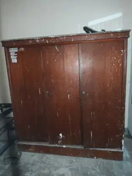 Lemari Jati 3 pintu