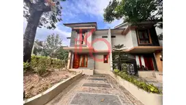 Disewa Rumah Hook Siap Huni 2 Lantai di Villa Panbil