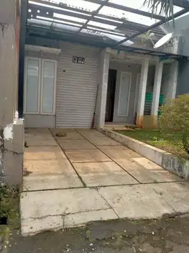 DIJUAL RUMAH VIOLET GARDEN BLOK Q12A CAKUNG