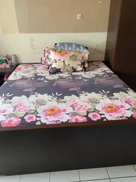 SET TEMPAT TIDUR