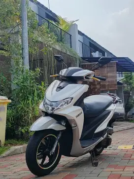 Yamaha Freego 2020 Nik 2018 putih surat lengkap pajak On B Utara
