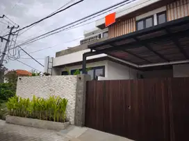 Villa Baru Dekat Icon Mall dan Pantai Sanur
