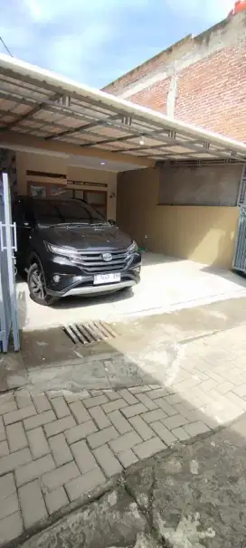 Di jual rumah baru di cihanjuang cimahi harga 500jtan