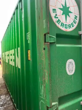 Evergreen Container
