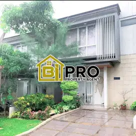 DIJUAL RUMAH DI CBD CITRA GRAN CIBUBUR  MURAH MASIH NEGO
