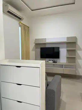 Dijual Rumah Bagus Rapih di Cluster Yarra JGC, Jakarta Timur