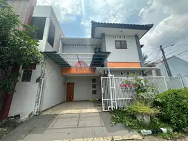 RUMAH Lokasi Strategis Wiyung Surabaya