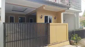 Take over rumah 2lantai di Cibinong Bogor asri 120jt