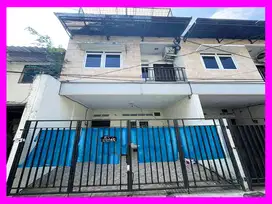 Dhyana Disewa rumah ukuran 4x11m di Tanjung Duren