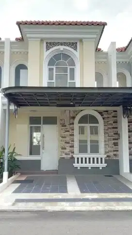 Rumah 2lt 6x15 90m 2KT Cluster La Seine JGC Jakarta Garden City