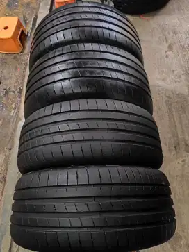 Goodyear Eagle 275 35 R19 & 245 40 R19