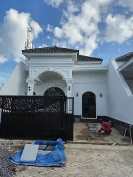DIJUAL RUMAH MEWAH DI PUSAT KOTA BANDAR LAMPUNG