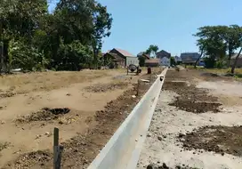 TANAH KAVLING TIMUR LAMPU MERAH JARAKAN KENITEN