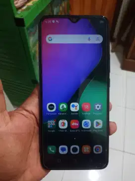 infinix Hot 10 4 /64 Batrai Badak Layar Gede Siap Pakai