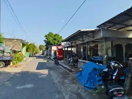 Rumah kampung 550m pabelan barat kampus UMS solo