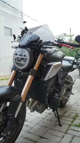 Honda CB650R Black Matte