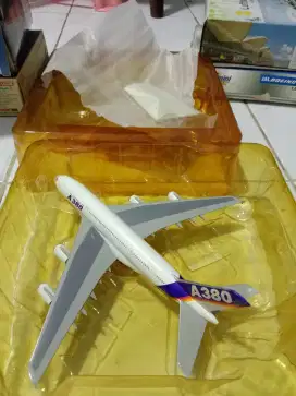 Diecast dragon wings 1/400