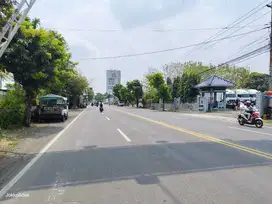 Tanah 2245m Tepi Jalan Adi sucipto colomadu dekat kota solo