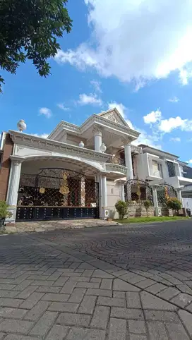 RUMAH CLASSIC LOKASI PREMIUM KEBONSARI SURABAYA
