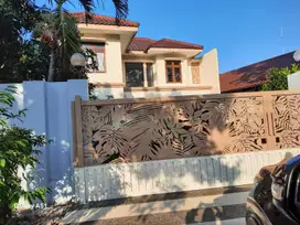 Rumah mewah tengah kota, lokasi premium di Semarang atas