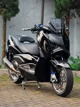 Xmax connected 2025