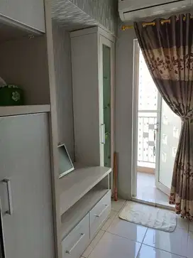 Dijual Murah Apartemen Full Furnished SpringLake Summarecon Bekasi