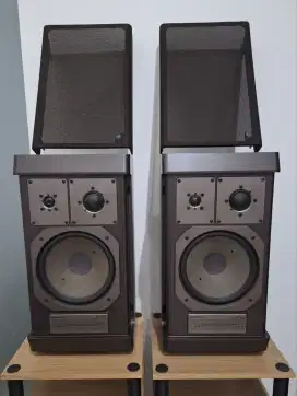 Speaker Grundig (vintage) jerman