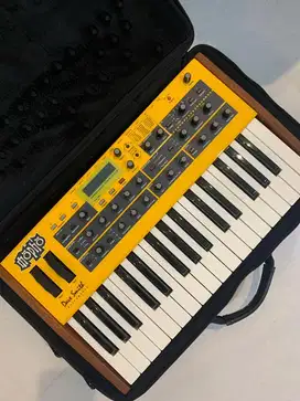 Synth Dave smith mopho