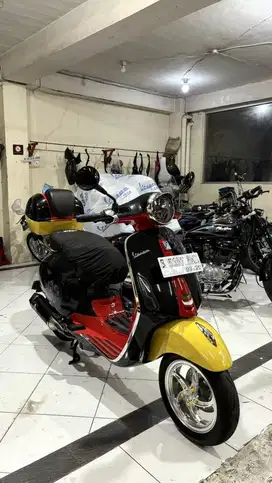 VESPA MICKEY MOUSE