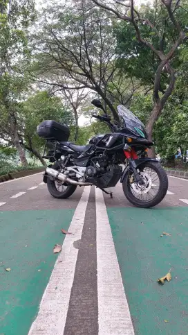Bajaj Pulsar 220F 2011 Modif Adventure TT/BT