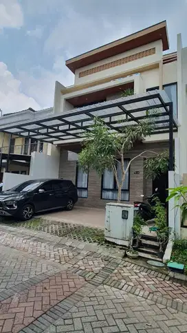 RUMAH ALAM HIJAU CITRALAND 3 LANTAI, STRATEGIS, MINIMALIS
