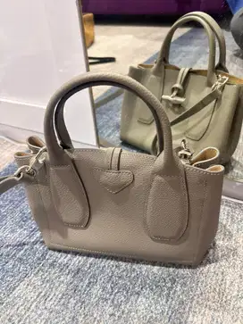 Dijual Bag LONGCHAMP Roseau Small Turtledove Satchel