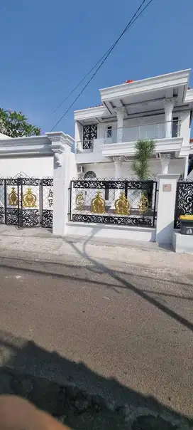 Rumah 2 lantai jagakarsa