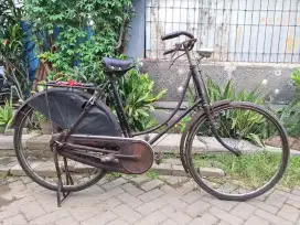 Sepeda onthel langka merk Hermes hanya ada 1
