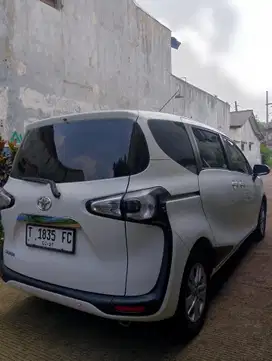 Toyota Sienta 2016 Bensin
