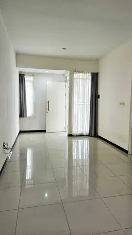 Disewakan Rumah Minimalis TKI 5 Springville Taman Kopo Indah Bandung