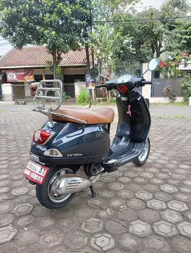 Piaggio vespa lx150 2011