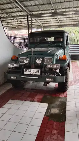 Hardtop tahun 1981 lengkap STNK dan BPKB ( pajak dan plat hidup)